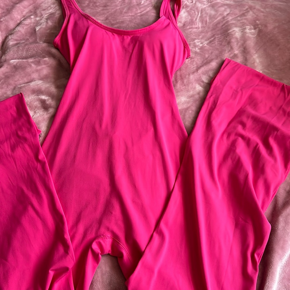 Ruched flared leg leggings